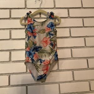 Girls one piece swimsuit